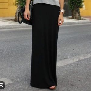 Black Maxi Skirt Slit medium